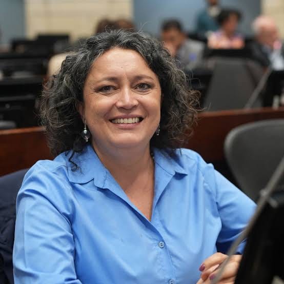 Retrato de Angélica Lozano